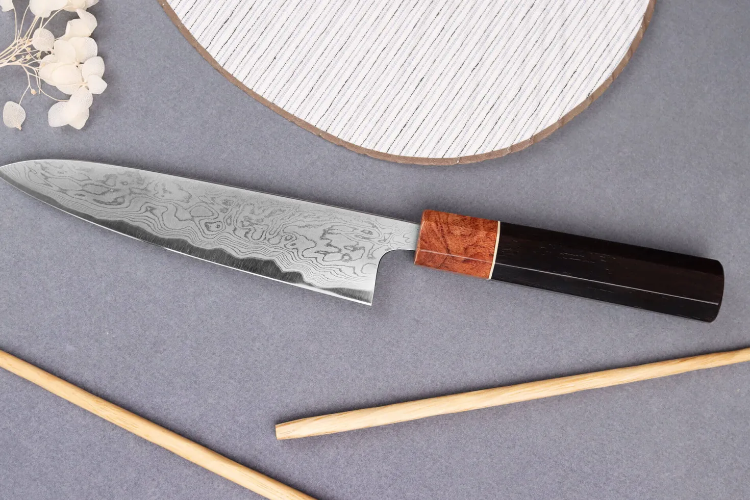 Couteau universel 15cm japonais artisanal Toshihiro Wakui Aogami 2 damas laminé