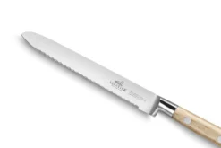 Couteau universel forgé Sabatier Brocéliande dentelé 12cm manche hêtre