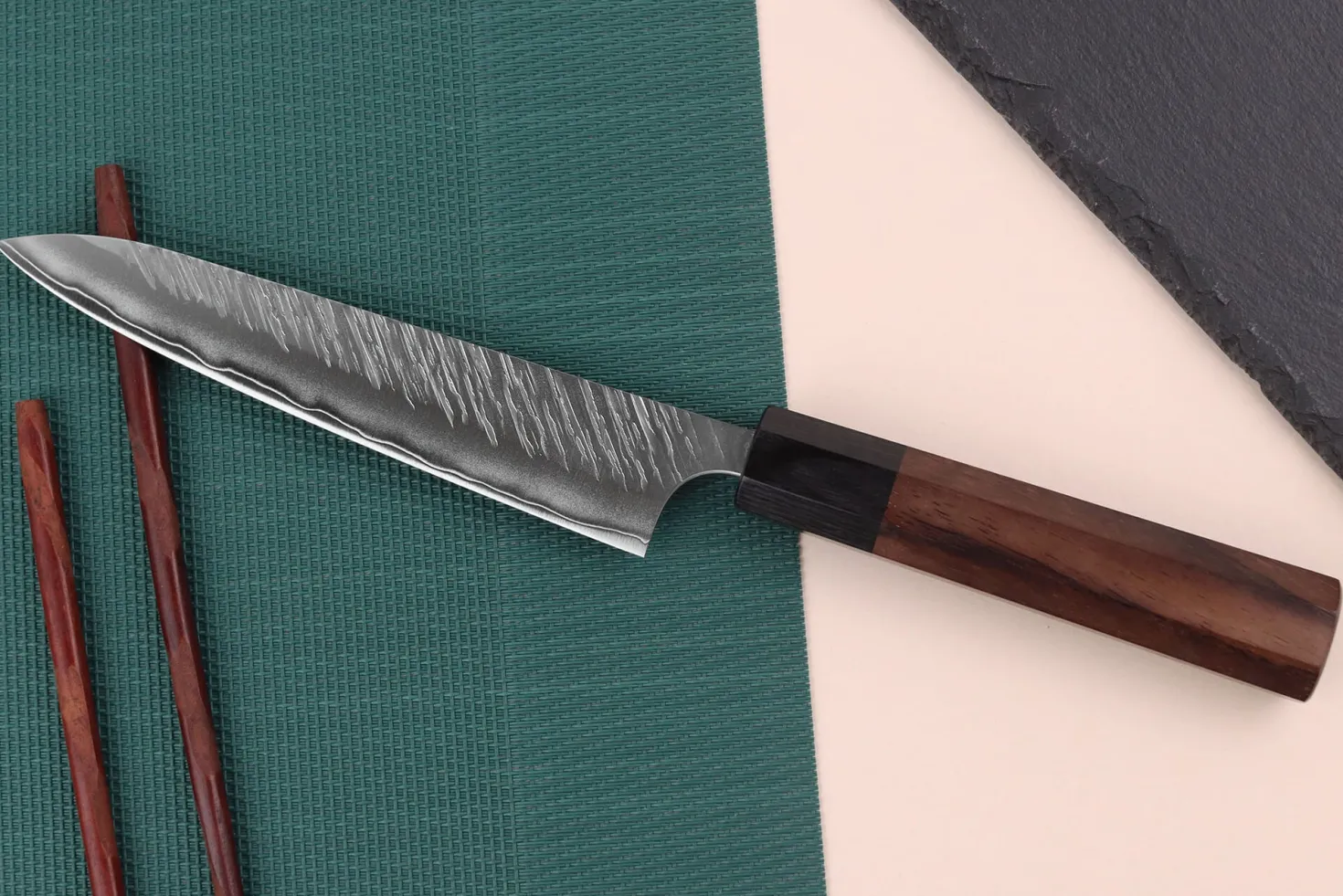 Couteau universel japonais artisanal Yu Kurosaki Fujin 15cm SG2