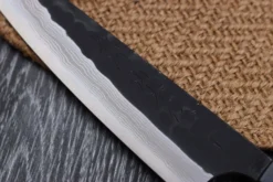 Couteau universel japonais artisanal Nao Yamamoto Damas AS brut de forge 13,5cm