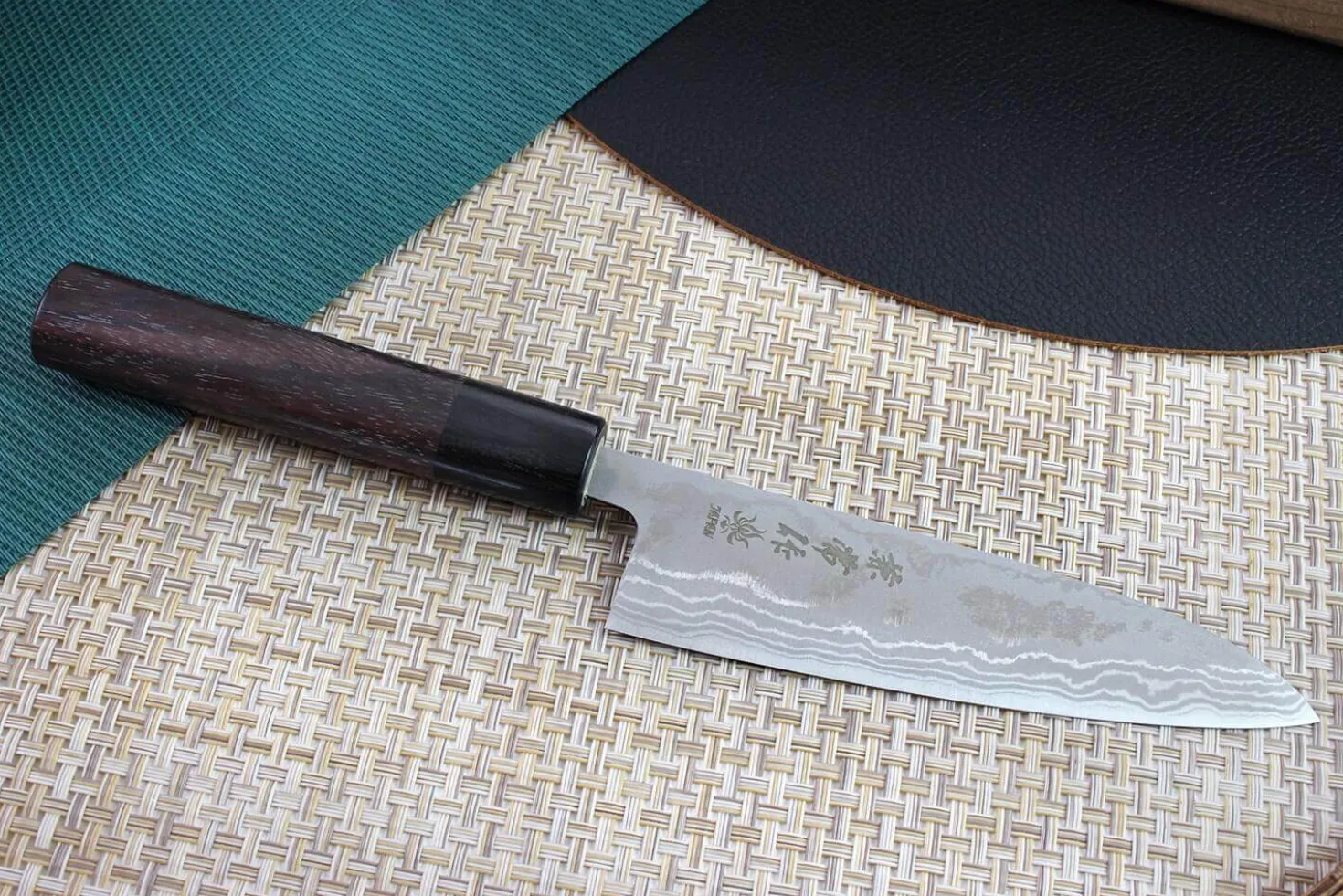 Couteau universel japonais Japan Kanetsune Blue Steel damas 13.5cm