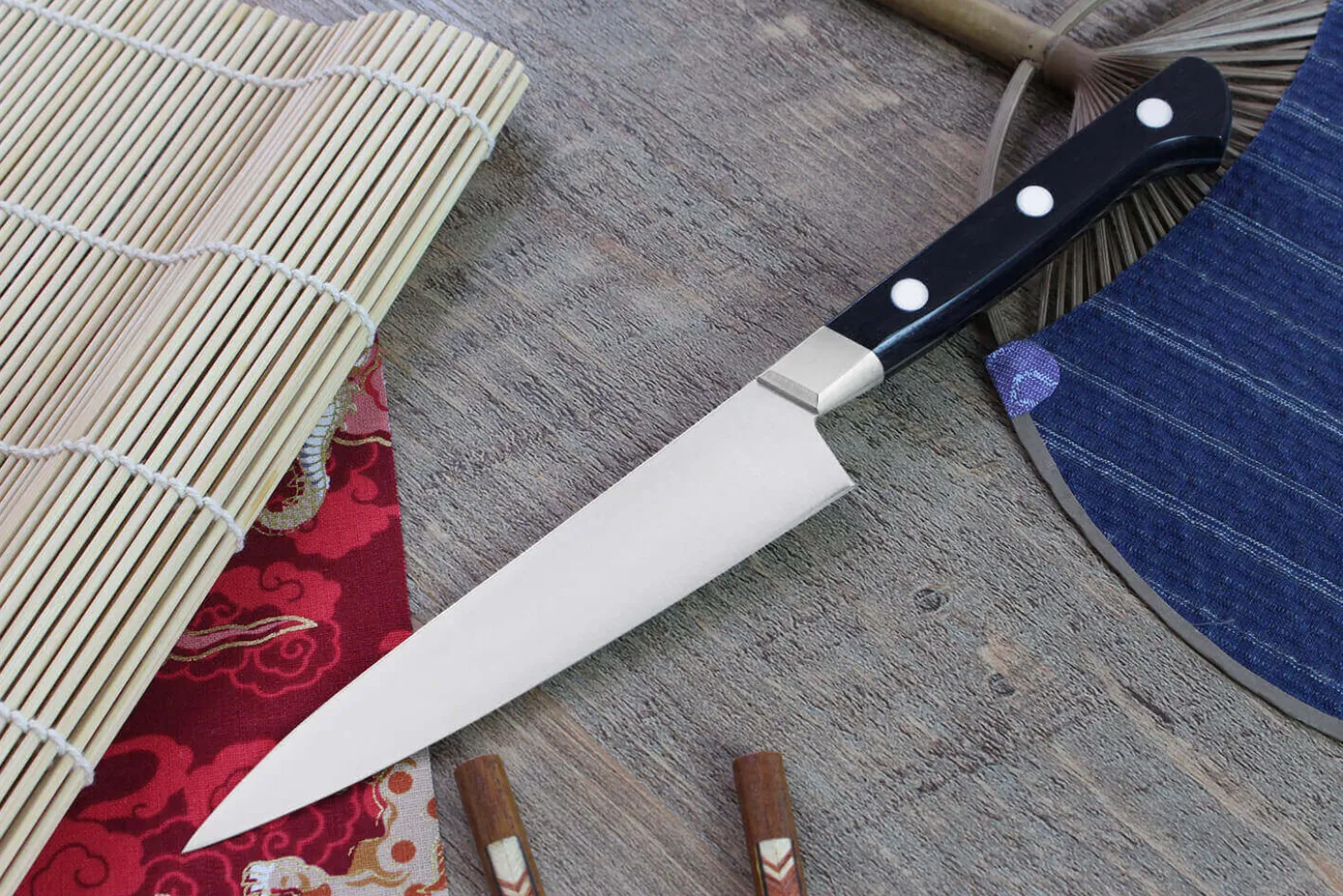 Couteau universel japonais Misono UX10 13cm