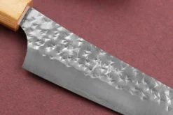 Couteau universel kiritsuke japonais artisanal martelé Yu Kurosaki senko 15cm acier SG2
