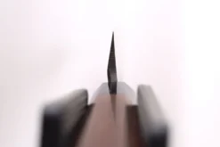 Couteau yanagiba 27cm japonais artisanal Hatsukokoro Shirasagi manche en wengé