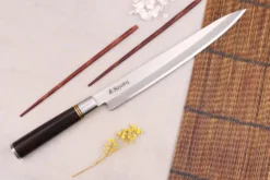 Couteau yanagiba 27cm Sayuto Ebène 7Cr manche en ébène