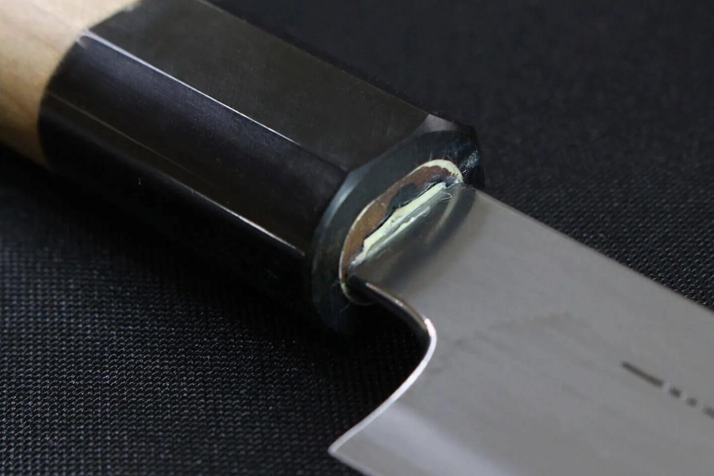 Couteau yanagiba japonais artisanal Kagekiyo Utage White Steel 2 24cm