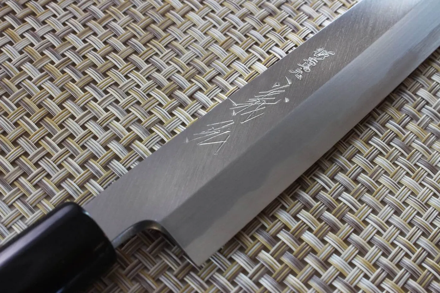 Couteau yanagiba japonais artisanal Yoshihiro Jyosaku White 2 steel 24cm