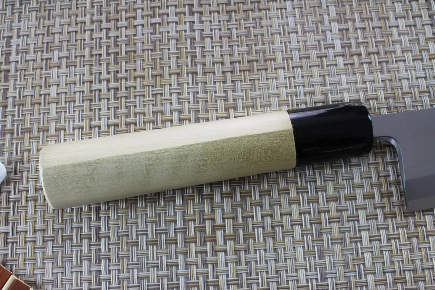 Couteau yanagiba japonais artisanal Yoshihiro Jyosaku White 2 steel 24cm