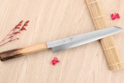 Couteau yanagiba kiritsuke 24cm japonais artisanal Nakamura Kaishin Saku WS2 en chêne