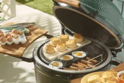 Demi-pierre convEGGtor en céramique pour Big Green Egg Large