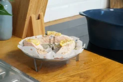 40 Feuilles de cuisson vapeur Cookut perforées pour L'Incroyable Cocotte