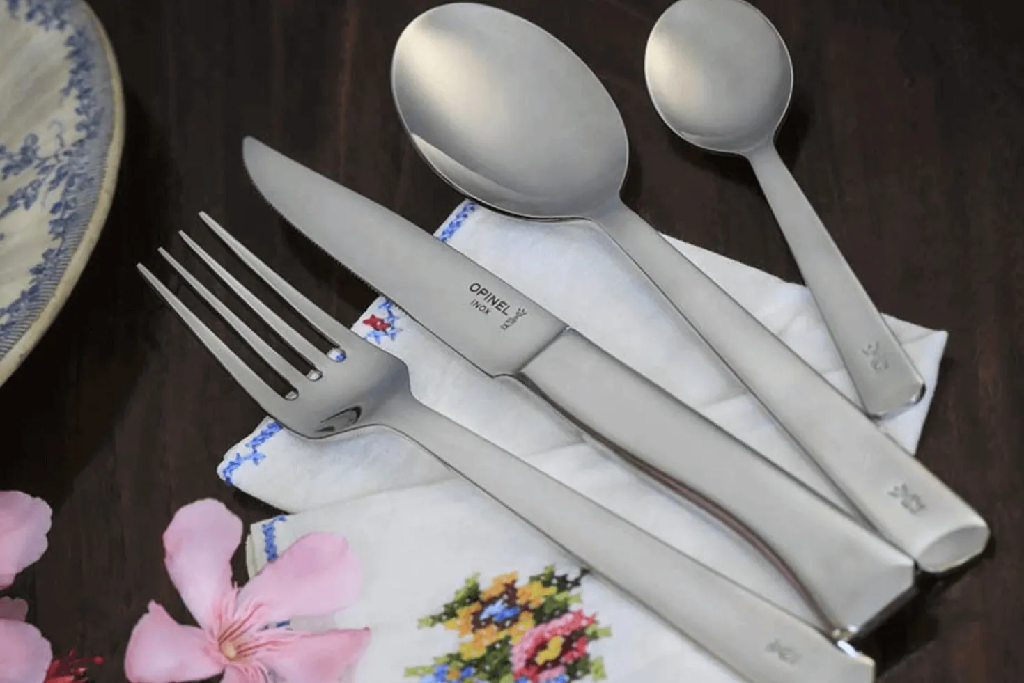 Fourchette de table Opinel Perpétue tout en acier inox