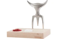Fourchette à viande Tridens en acier inox brossé avec socle en hêtre à empreinte