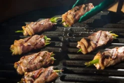 Grille en fonte pour barbecue Big Green Egg MiniMax et Small