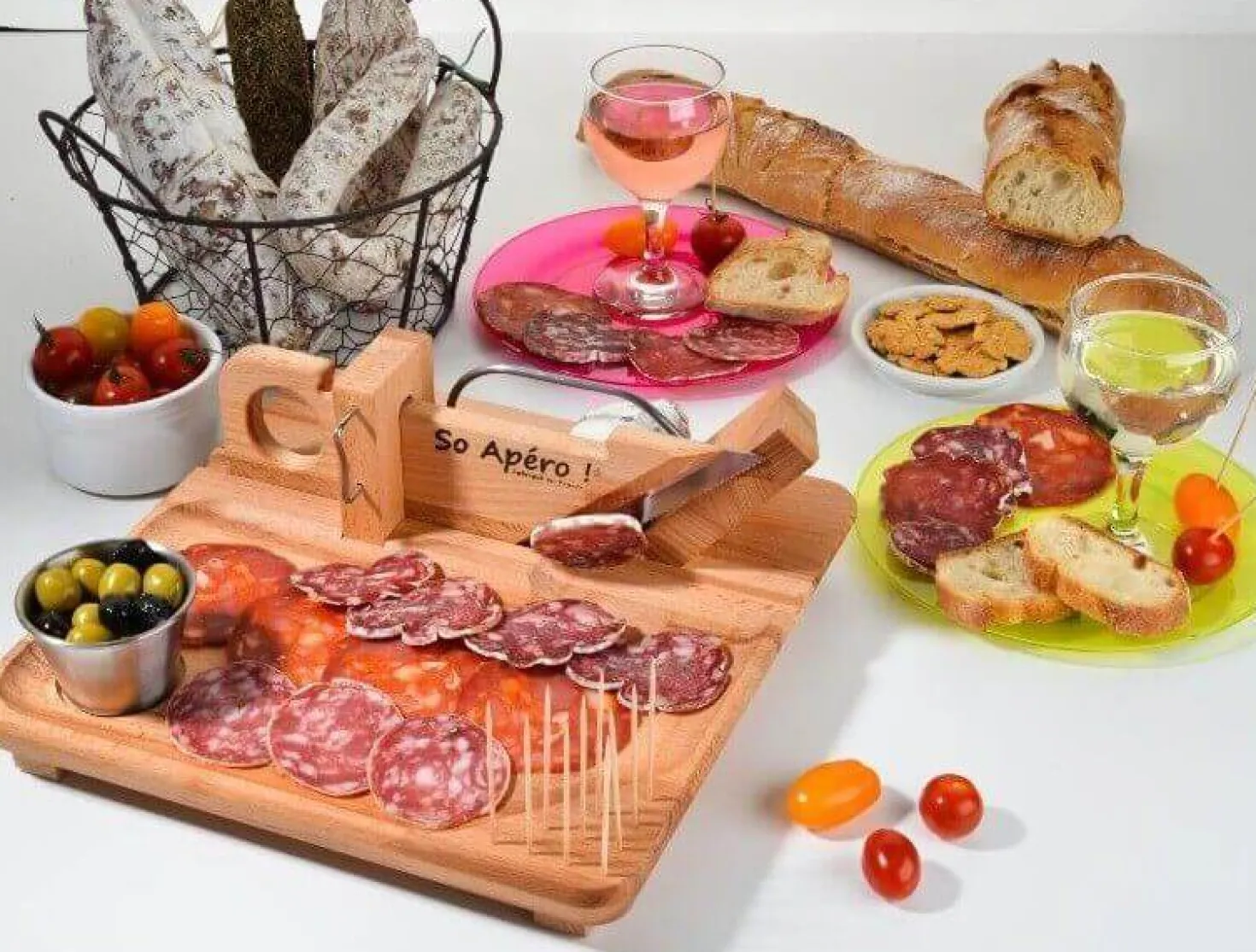 Guillotine à saucisson SO APERO ! 100% française + plateau intégré