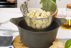 L'Incroyable Cocotte Cookut 20cm à personnaliser