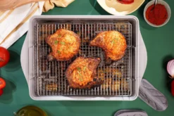 L'Incroyable Double grille de cuisson Cookut pour l'Incroyable plat à four ajustable