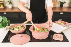 Livre de cuisine Cookut Les recettes bien-être de l'Incroyable Cocotte
