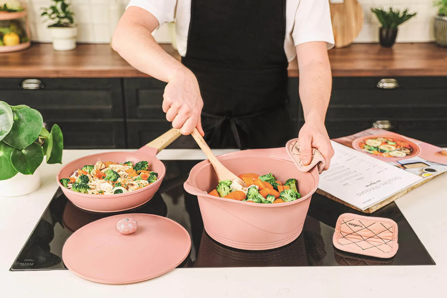 Livre de cuisine Cookut Les recettes bien-être de l'Incroyable Cocotte