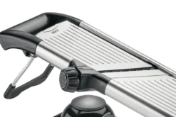 Mandoline Gefu Volari en acier inoxydable 41,5cm avec poussoir