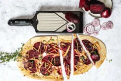 Mandoline Microplane en V double fonctions avec protège doigts