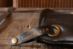 Manique Alaskan Maker Defender noir et vert en cuir