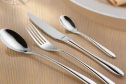Ménagère 24 couverts de table Cuba Amefa inox 18/10