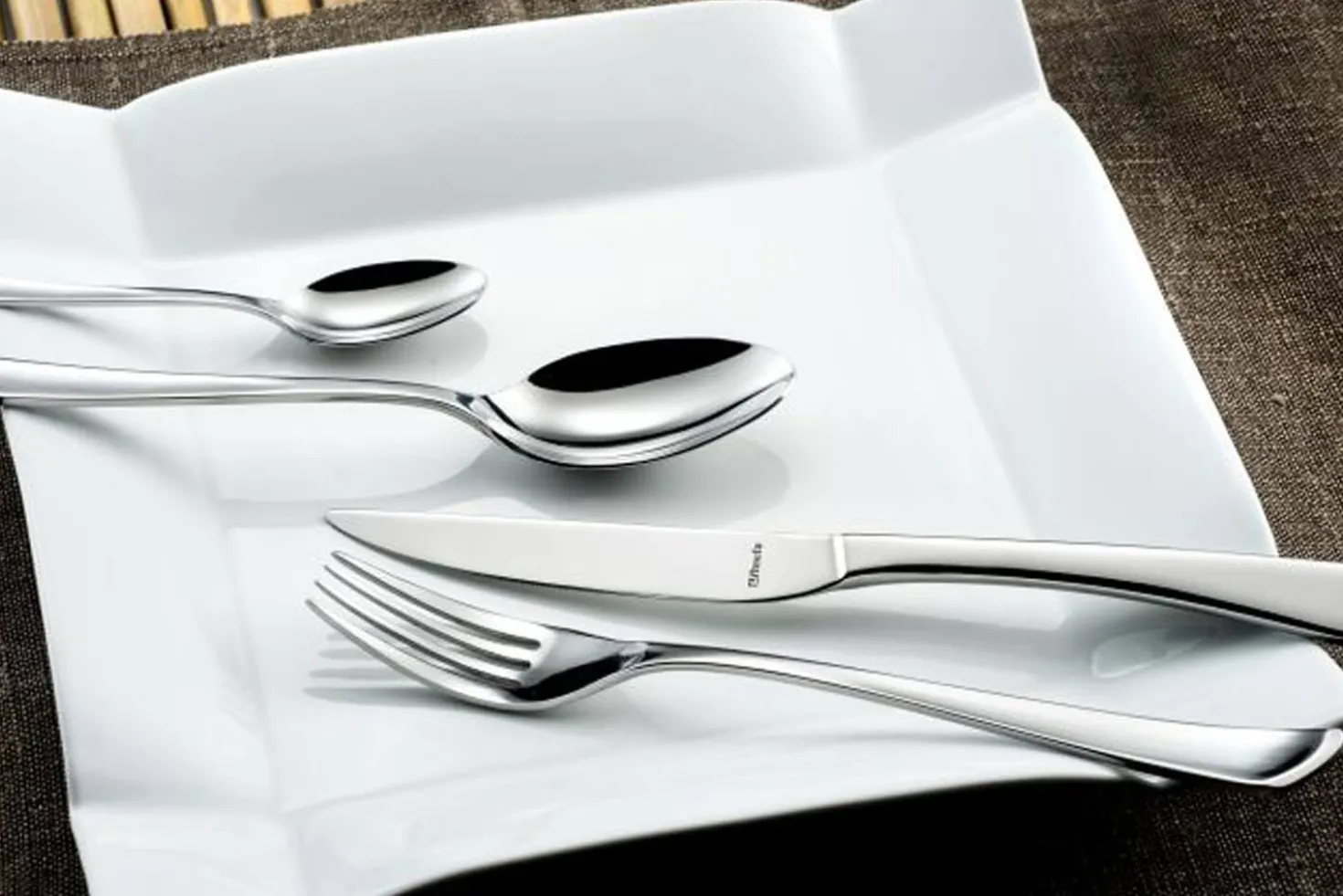Ménagère 24 couverts de table Juno Amefa inox 18/0