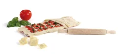 Moule à raviolis carrés 24 empreintes Kitchen Artist + mini rouleau à pâtisserie en bois