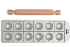 Moule à raviolis Marcato Classic 12 empreintes rondes + mini rouleau en bois
