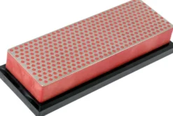 Pierre à aiguiser diamant DMT grain fin rouge