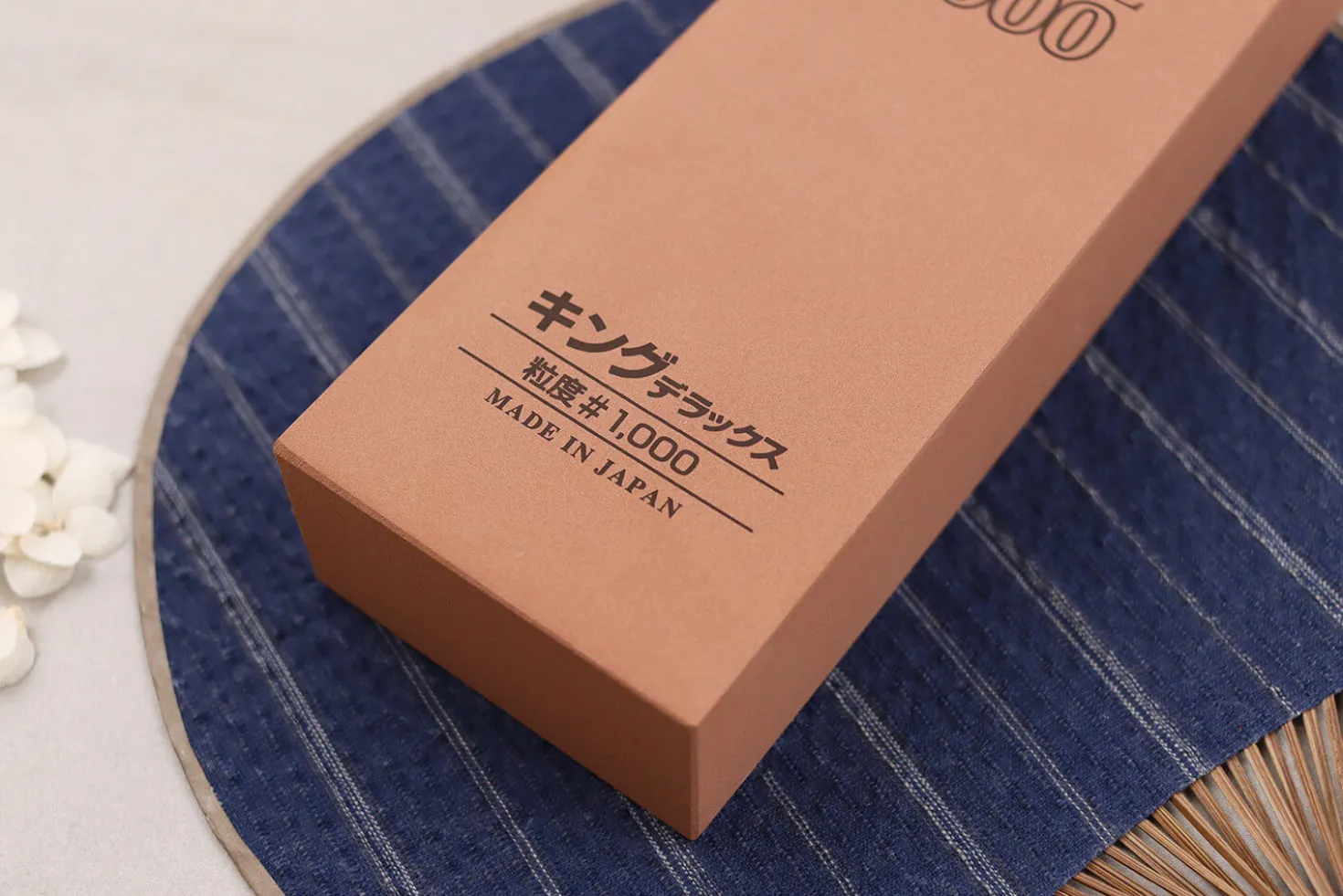 Pierre à aiguiser japonaise King Deluxe grains 1000 - Taille M