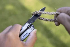 Pince multifonction Leatherman Arc 833076 20 fonctions + étui nylon