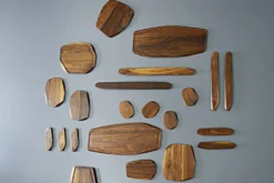 Planche à découper artisanale haut de gamme Noyer avec rigole