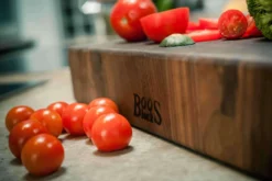 Planche à découper Boos Blocks Gourmet en noyer noir 38x38x7.5cm