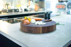 Planche à découper ronde Boos Blocks Gourmet en noyer noir Ø46x7.5cm