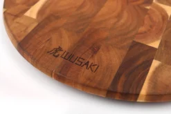 Planche à découper Wusaki ronde en acacia 42,5 x 32 x 1,8cm