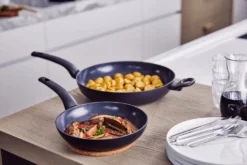 Poêle à frire antiadhérente Beka Kuro en aluminium noir 20cm