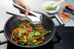 Presse à ail Gefu Garlico acier inox + racloir
