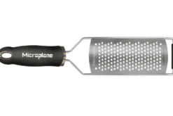 Râpe Microplane Gourmet gros grains manche noir