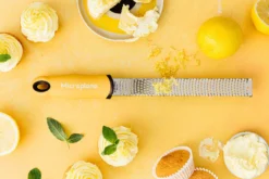 Râpe-Zesteur Microplane Premium Pop of Colour Crème de Citron - 20,3cm