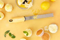 Râpe-Zesteur Microplane Premium Pop of Colour Crème de Citron - 20,3cm