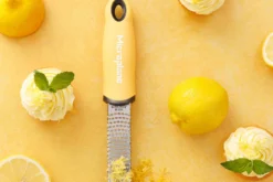 Râpe-Zesteur Microplane Premium Pop of Colour Crème de Citron - 20,3cm