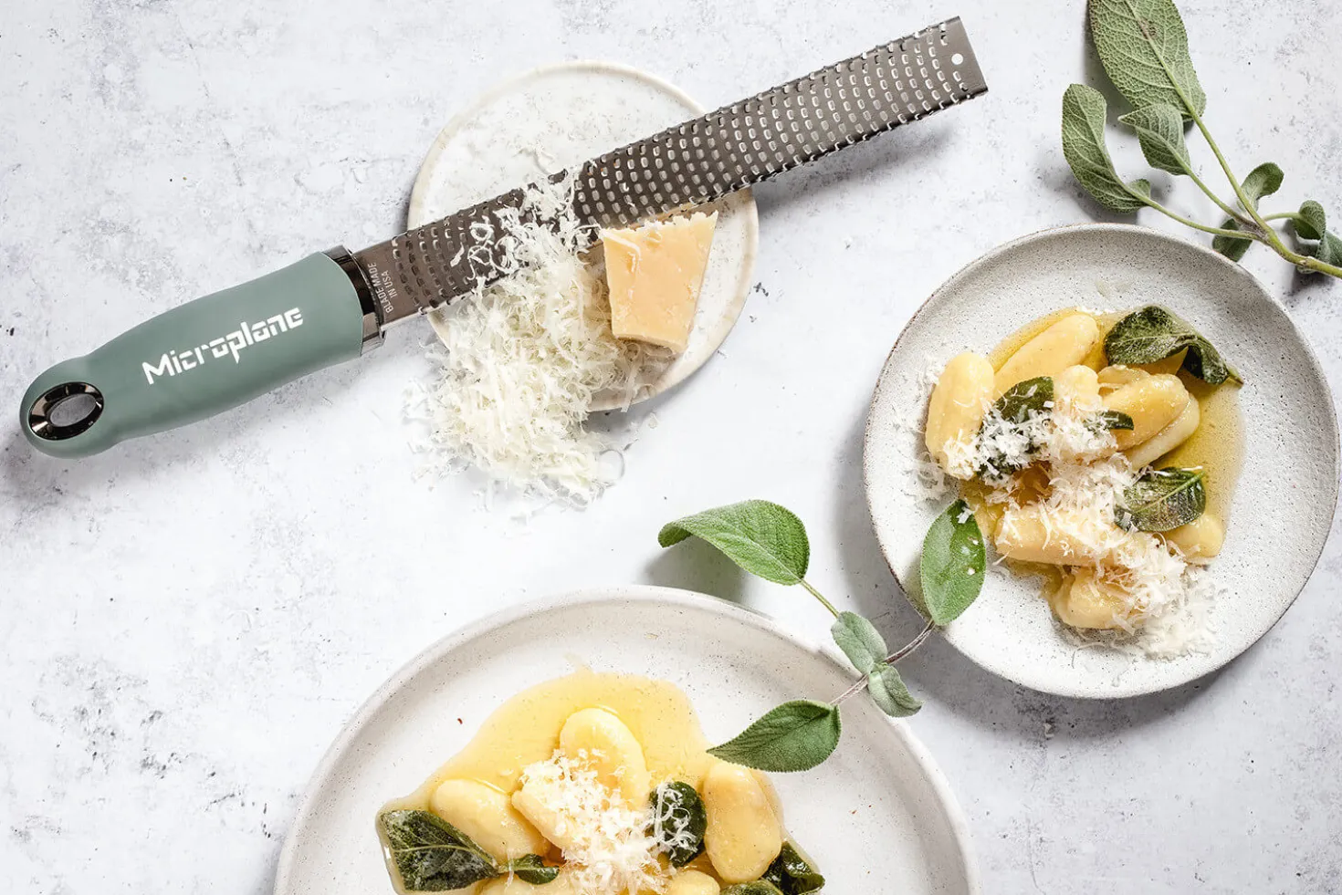 Râpe-zesteur Microplane Premium Classic Vert Eucalyptus - 20,3cm