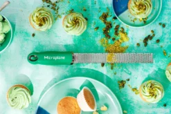 Râpe-Zesteur Microplane Premium Pop of Colour Vert Basilic - 20,3cm