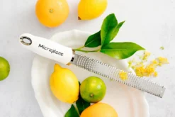 Râpe-Zesteur Microplane Premium Classic - 20,3cm