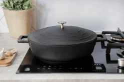 Sauteuse ronde MasterClass compatible induction en fonte d'aluminium noir 4L