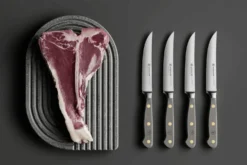 Set de 4 couteaux à steak Wusthof Classic Colour Velvet Oyster forgés lame 12cm