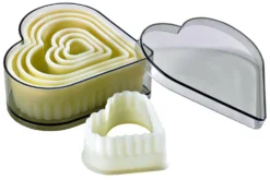 Set de 7 découpoirs professionnels coeurs cannelés polyglass