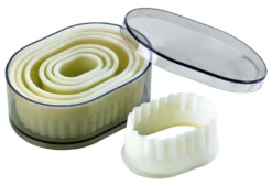 Set de 7 découpoirs professionnels polyglass forme ovale cannelée